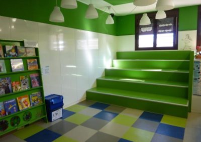 Biblioteca Escola Andersen de Vic